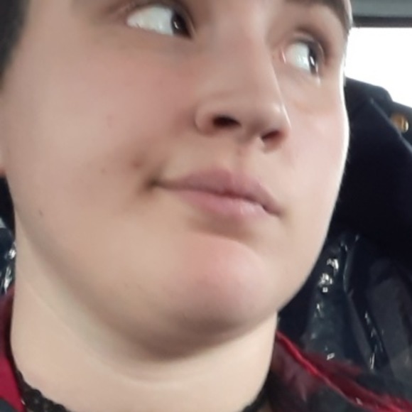 Meet your Posher, Rylie - Picture 1 of 1